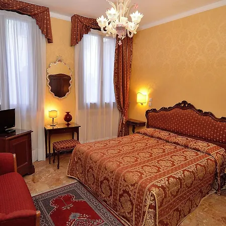 Hotel Da Bruno Venice Exterior photo