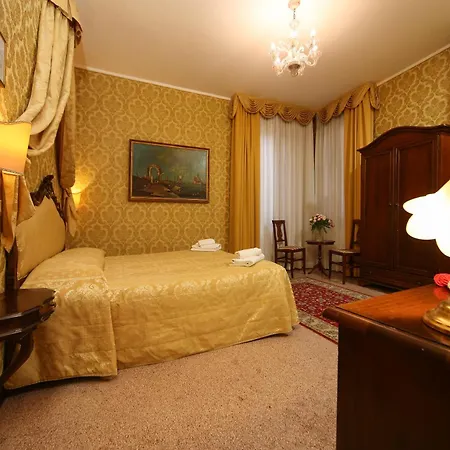 Hotel Da Bruno Venice Exterior photo