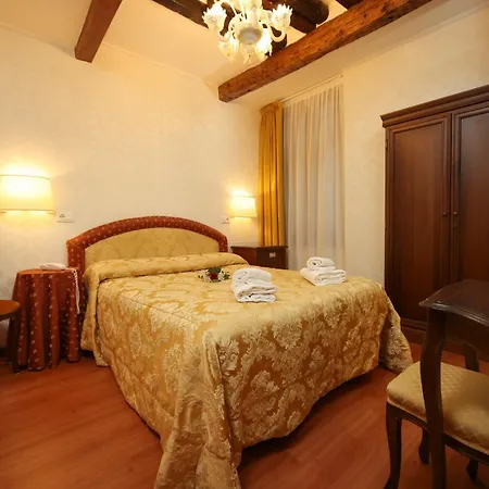 Hotel Da Bruno Venice Exterior photo