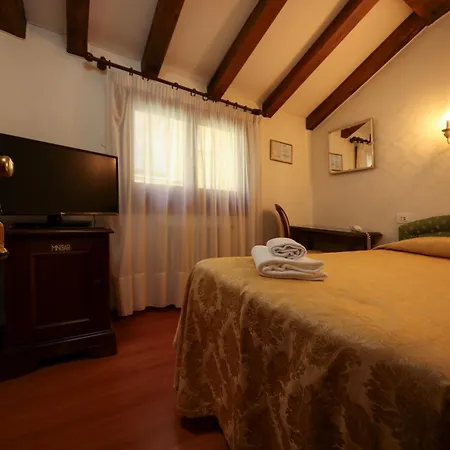 Hotel Da Bruno Venice Exterior photo