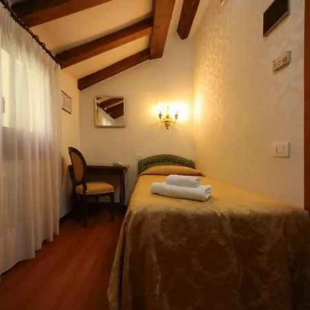 Hotel Da Bruno Venice Exterior photo